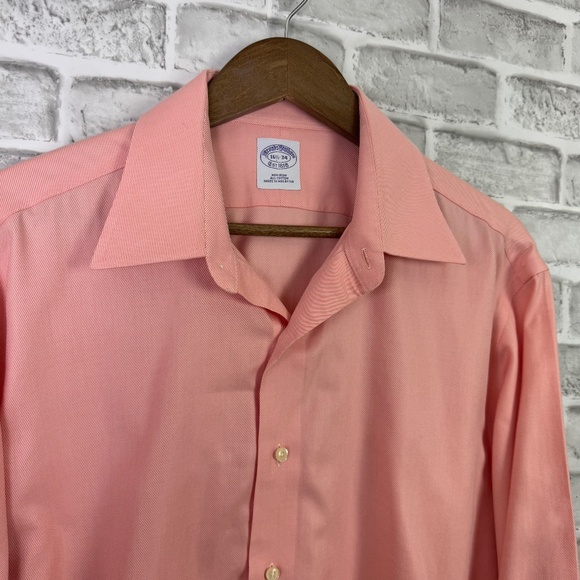 Brooks Brother Peach Pink Fine Striped Long SLV Button Up Dress Shirt Mens 16.5 - Picture 1 of 7